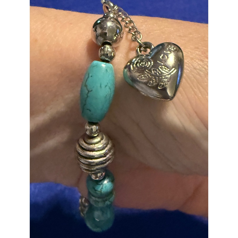 Turquoise Color Stone Bracelet Rose Beaded Silver Tone LOVE Heart Charm Boho